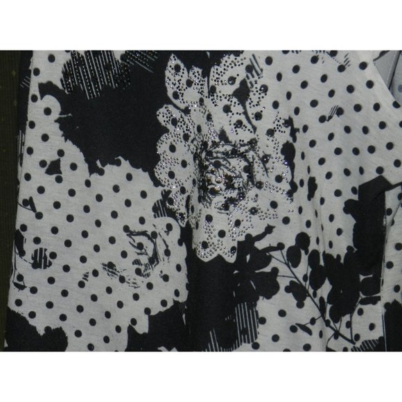 Avenue 18 / 20 embellished top stretchy top - Picture 4 of 4